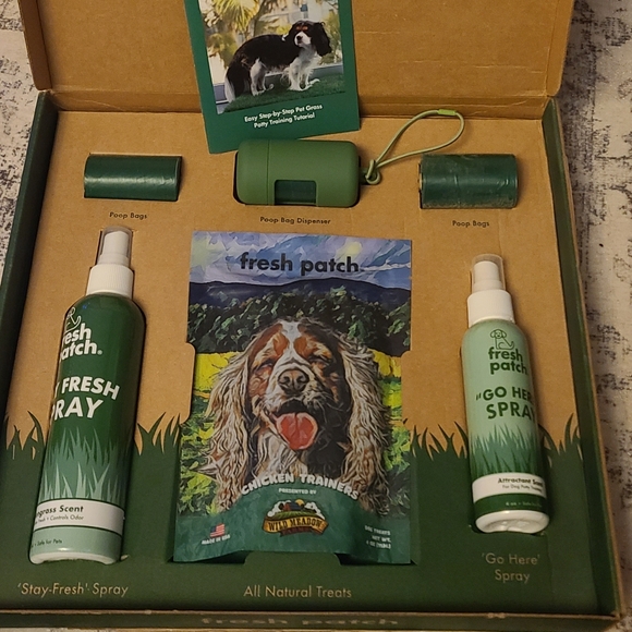 Fresh Patch Dog Potty Training Kit - Picture 1 of 7